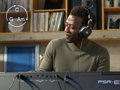 Imagen de característica de la función Auto Chord Play del PSR-E483