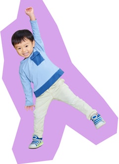 A los tres años es el momento perfecto para empezar. Ahora es el momento de inundarlos con música rica y dejar que disfruten plenamente de la experiencia.