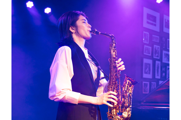 Yamaha Saxophone YAS-82ZA feature image