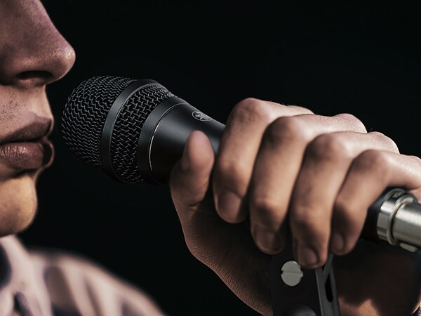 Yamaha YDM Series: Insulator that Reduces Handling Noise