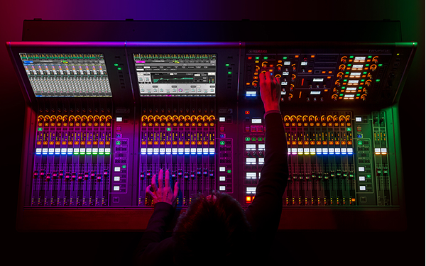 Yamaha Sound xR Image: Operación con consolas de mezcla digital Yamaha