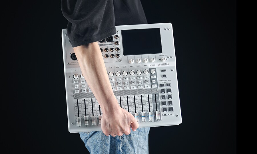 Yamaha MGX12: Dondequiera que vayas