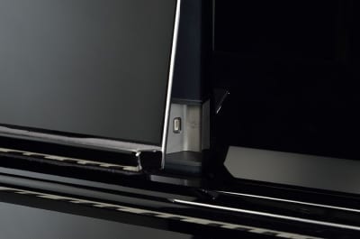 USB TYPE C CONNECTION